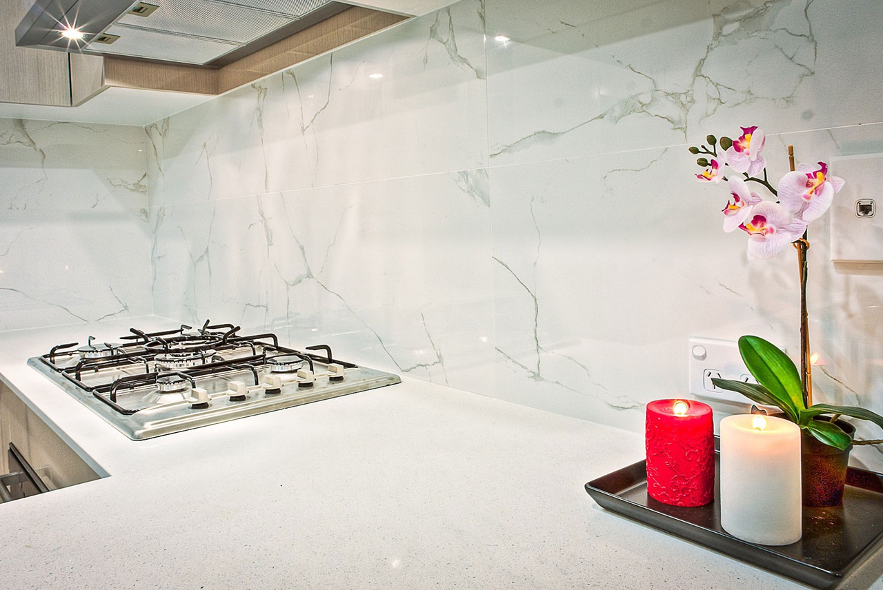 An easy way to change-the-look-of-the-room-is-by-replacing-your-backsplash