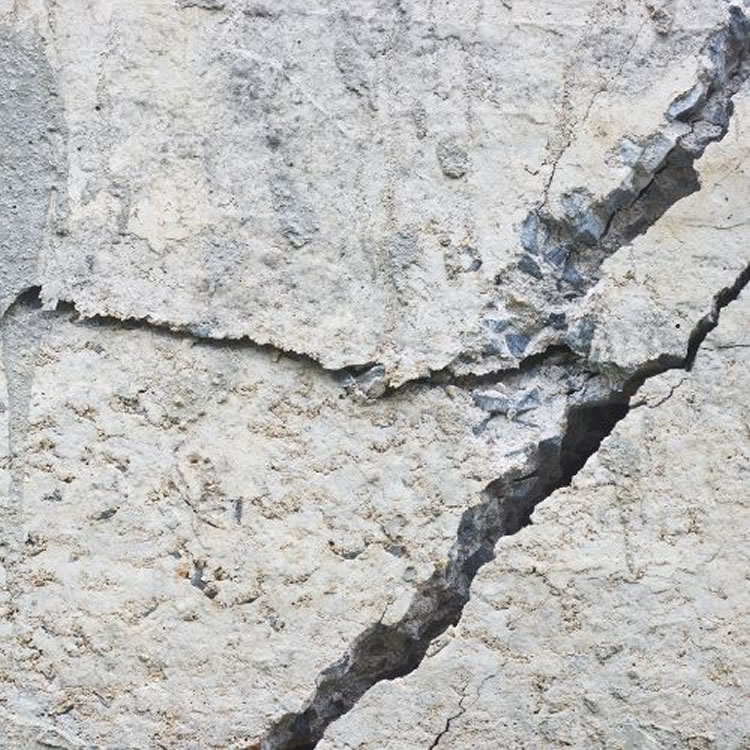 Concrete Spalling: How to Identify and Fix semco-fl-concrete-crack-repair-products-1